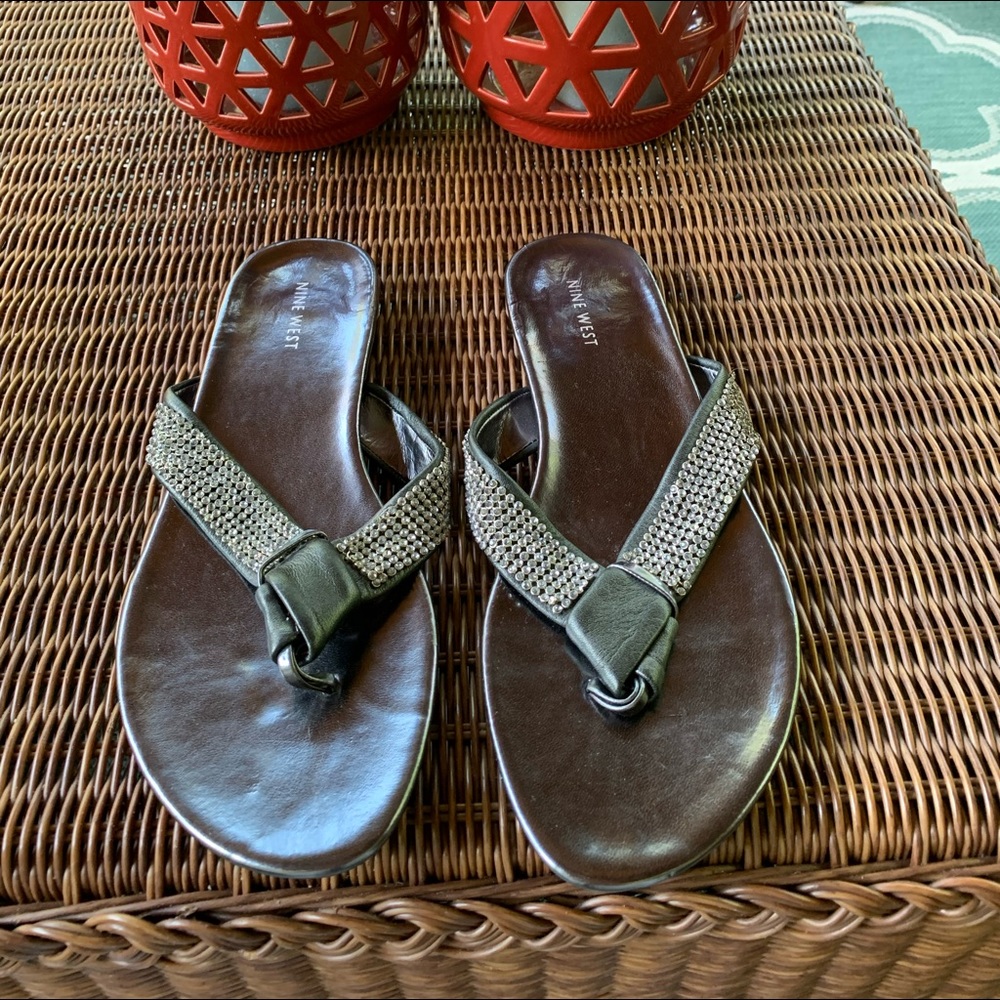 Nine West Flip Flop